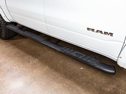 Used 2021 RAM 1500 Big Horn image 13