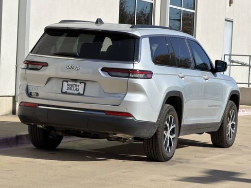 New 2025 Jeep Grand Cherokee L Limited w/ Trailer Tow Package AWD/4WD image 5