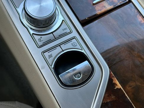 Used 2011 Jaguar XF RWD image 36