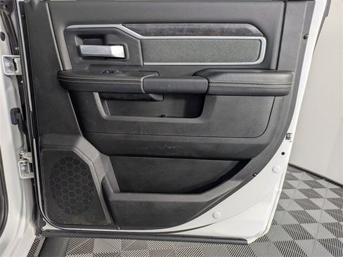 Used 2022 RAM 2500 Big Horn w/ Level C Equiment Group image 31