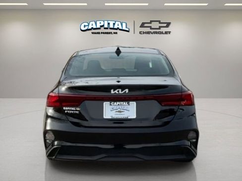 Used 2024 Kia Forte LXS image 4