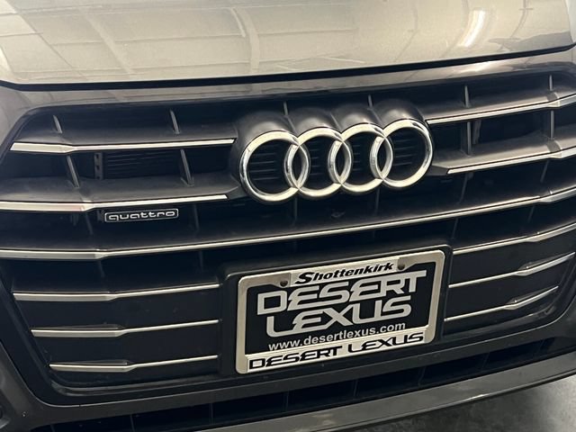 Used 2020 Audi Q5 e Premium w/ Convenience Package AWD/4WD image 15