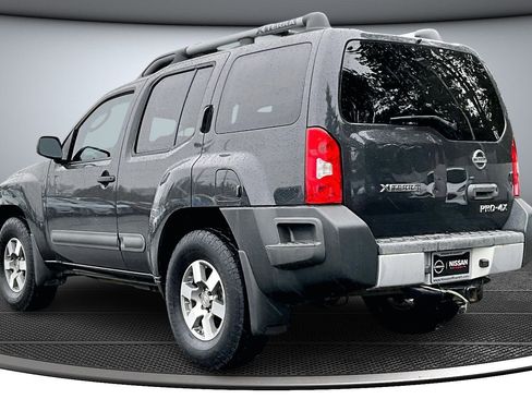 Used 2011 Nissan Xterra PRO-4X image 4
