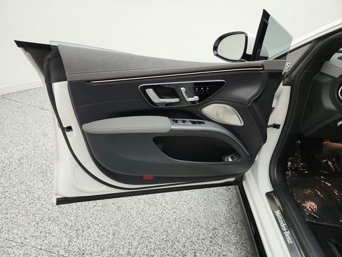 Used 2024 Mercedes-Benz EQS 450+ 4MATIC Sedan image 15