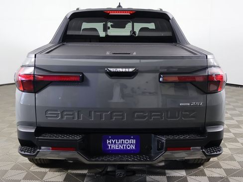 Used 2022 Hyundai Santa Cruz Limited image 16