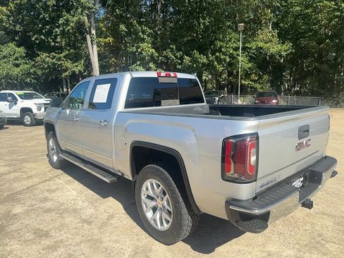 Used 2018 GMC Sierra 1500 SLT image 9