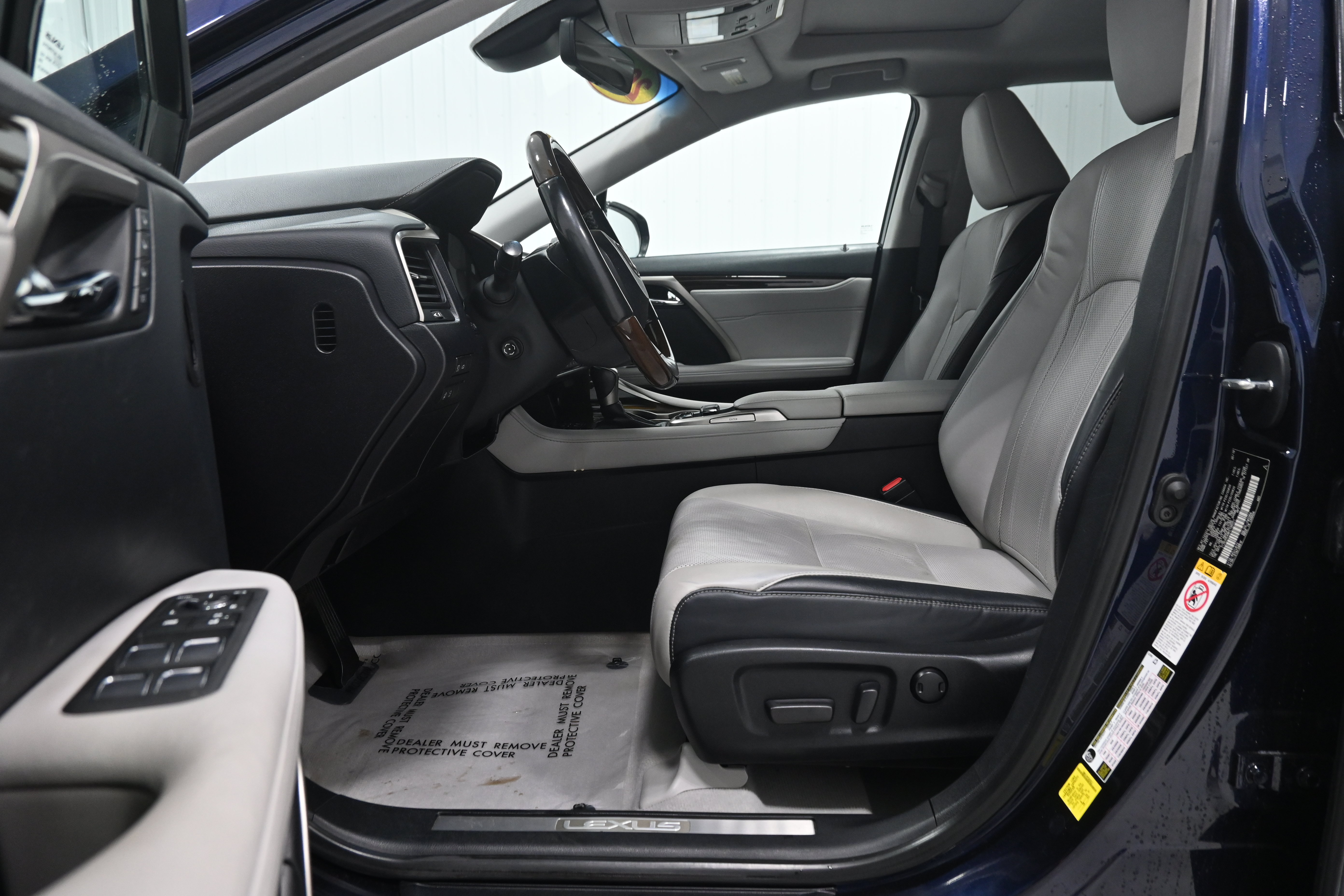 Used 2019 Lexus RX 350 AWD w/ Navigation Package image 4