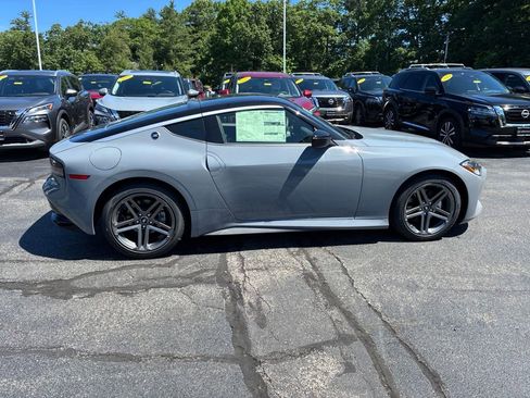 New 2026 Nissan Z Sport w/ Floor Mat Package RWD image 8