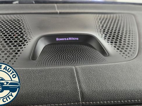 Used 2019 BMW X5 xDrive50i w/ Off-Road Package image 16