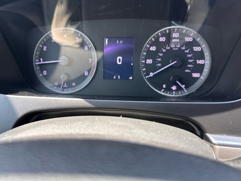 Used 2017 Hyundai Sonata SE FWD image 14