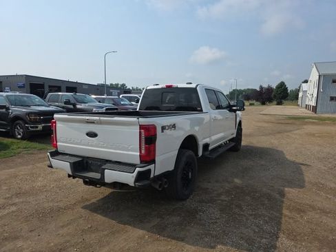 Used 2024 Ford F350 Lariat w/ Lariat Ultimate Package AWD/4WD image 7