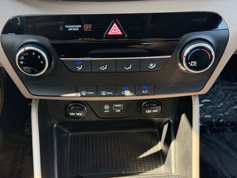 Used 2019 Hyundai Tucson SE image 22
