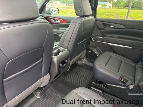 New 2026 Chevrolet Traverse Z71 w/ Enhanced Driving Package AWD/4WD image 38