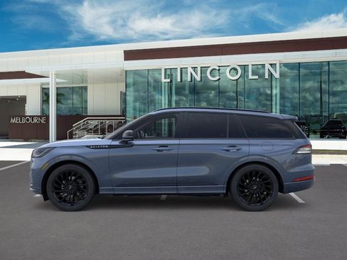 New 2026 Lincoln Aviator Reserve AWD/4WD image 3