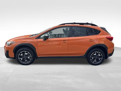 Used 2019 Subaru Crosstrek 2.0i w/ Eyesight System image 3