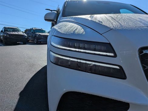 Used 2025 Genesis GV80 3.5T e-SC image 10