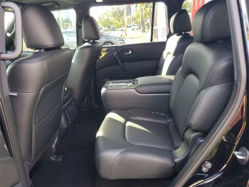 Certified 2023 Nissan Armada SL w/ Midnight Edition Package image 11