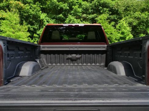 Used 2024 Chevrolet Silverado 2500 LT w/ Safety Package AWD/4WD image 31