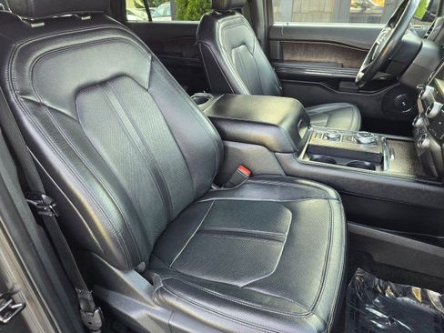 Used 2019 Ford Expedition Max Limited image 15