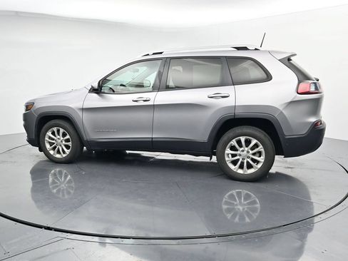 Used 2020 Jeep Cherokee Latitude FWD image 5