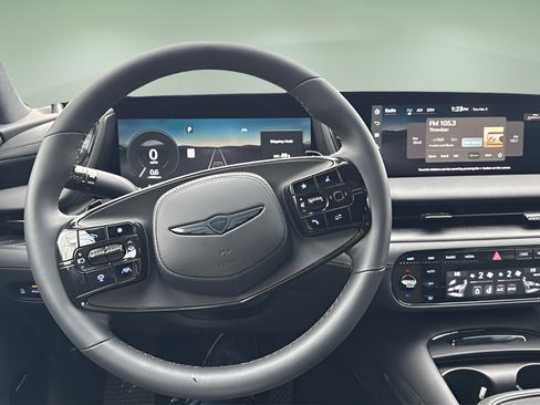 New 2026 Genesis G90 3.5T Prestige AWD/4WD image 14