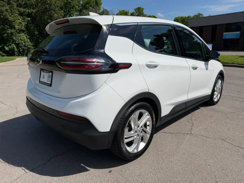 Used 2023 Chevrolet Bolt LT w/ Driver Confidence Package FWD image 6