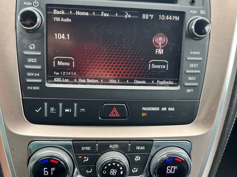Used 2013 GMC Acadia Denali AWD/4WD image 16