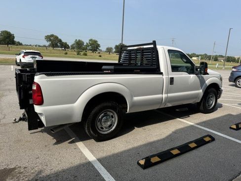 Used 2011 Ford F250 XL w/ PWR Equipment Group RWD image 2