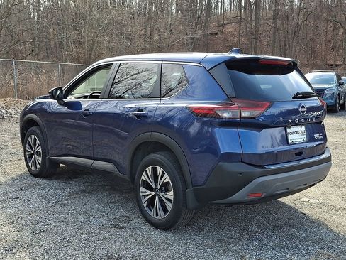 Certified 2023 Nissan Rogue SV image 5