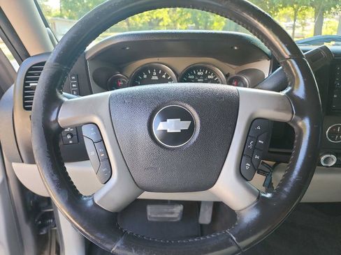 Used 2009 Chevrolet Silverado 1500 LT w/ Texas Edition image 21
