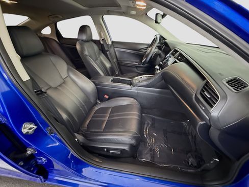 Used 2019 Honda Insight Touring image 29