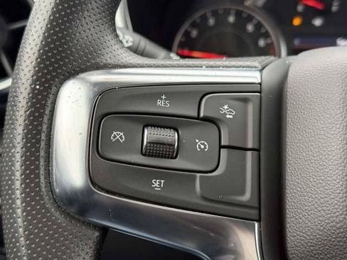 Used 2025 Chevrolet Blazer LT AWD/4WD image 20