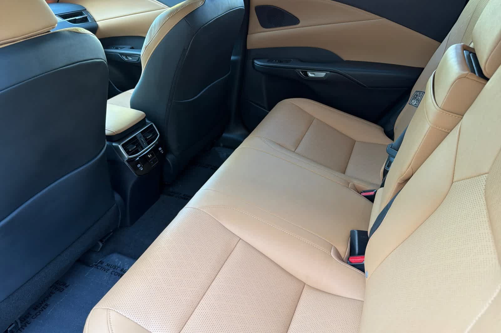 Used 2026 Lexus RX 350 w/ Convenience Package AWD/4WD image 4