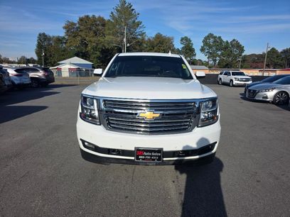 Used 2017 Chevrolet Suburban LT w/ LT Signature Package