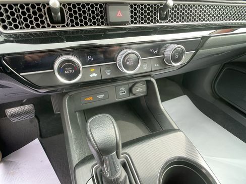 Used 2024 Honda Civic LX image 18