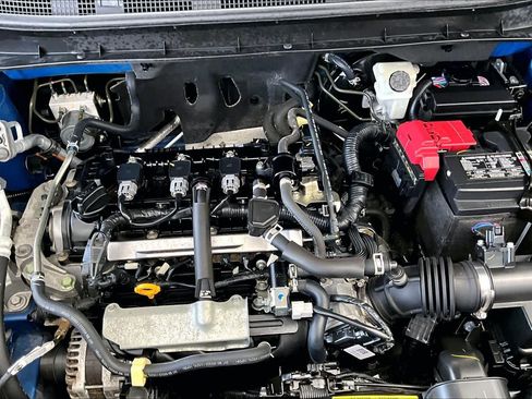 Certified 2023 Nissan Kicks SR FWD image 32