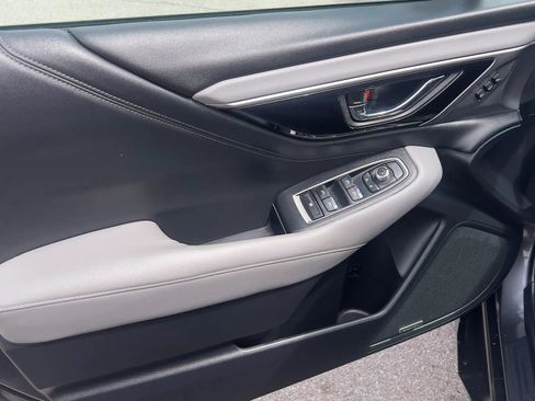 Used 2020 Subaru Outback Limited image 16
