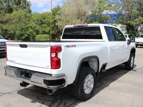 Used 2022 Chevrolet Silverado 2500 LT w/ Fleet Comfort Package AWD/4WD image 15