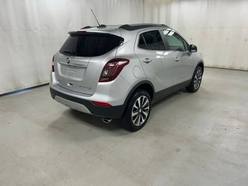 Used 2022 Buick Encore Preferred w/ Safety Package AWD/4WD image 4
