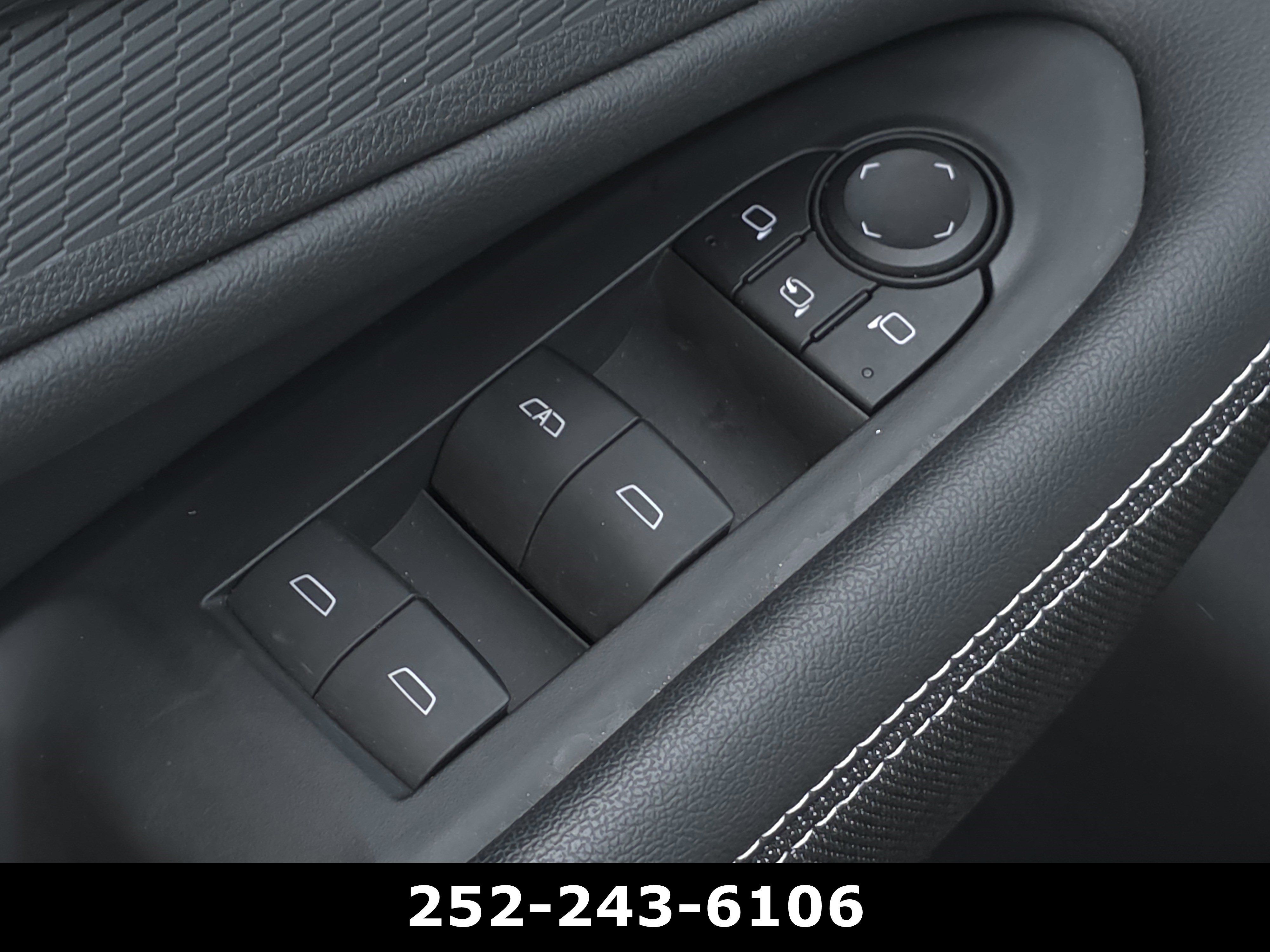 Used 2025 Chevrolet Blazer EV LT AWD/4WD image 28