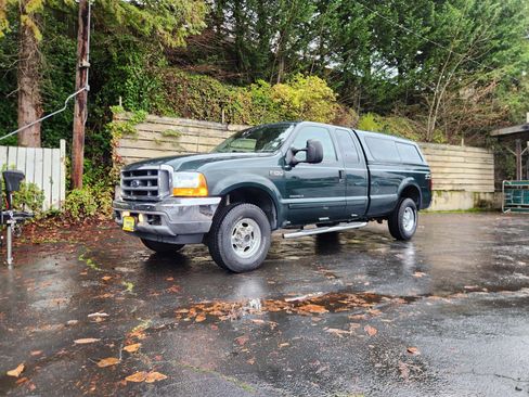 Used 2001 Ford F250 Lariat image 14