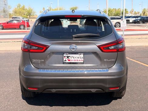 Certified 2022 Nissan Rogue Sport SL w/ Premium Package AWD/4WD image 5