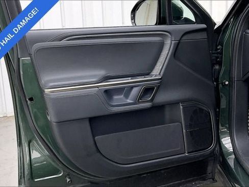 Used 2023 Rivian R1S Adventure AWD/4WD image 21
