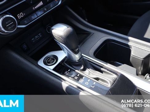 Used 2024 Nissan Sentra SV w/ All-Weather Package FWD image 30