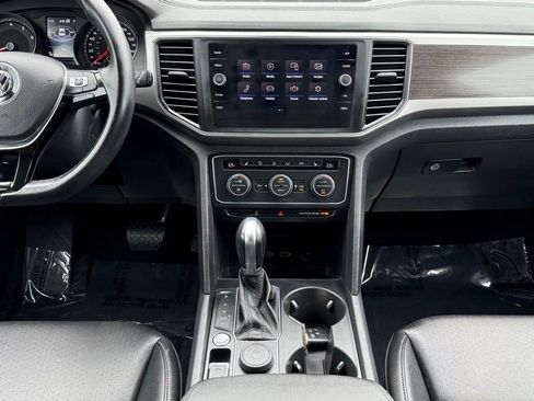 Used 2019 Volkswagen Atlas SE image 30