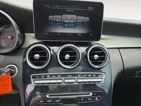 Used 2017 Mercedes-Benz C 300 4MATIC Sedan image 8