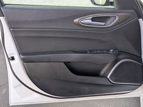 Used 2023 Alfa Romeo Giulia Ti w/ Active Assist Plus Package image 15