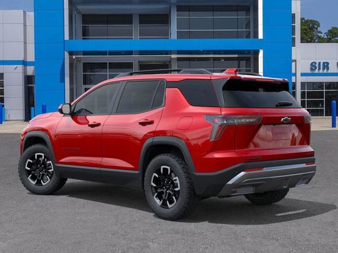 New 2026 Chevrolet Equinox ACTIV w/ Convenience Package III image 3