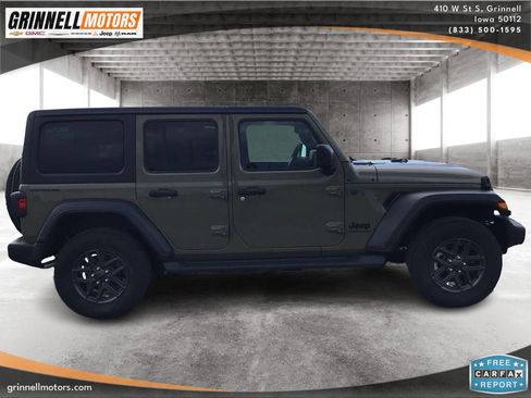 Used 2025 Jeep Wrangler Unlimited Sport AWD/4WD image 4