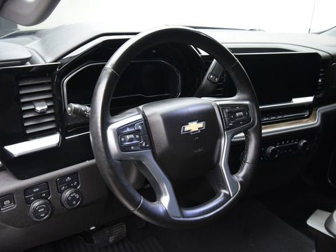 Used 2023 Chevrolet Silverado 1500 LT image 16